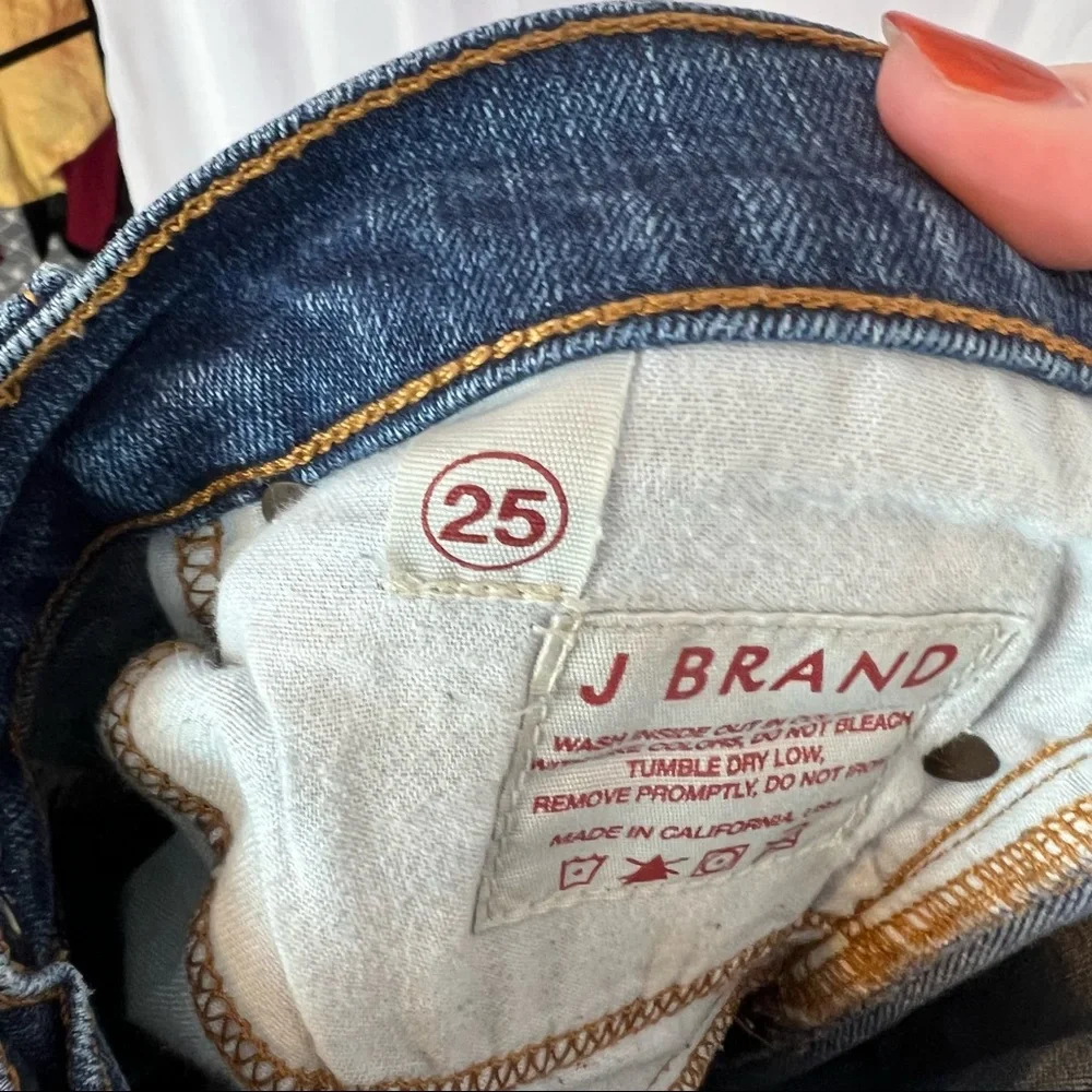 J Brand Pencil Leg Skinny Jeans, size 25 Style 912